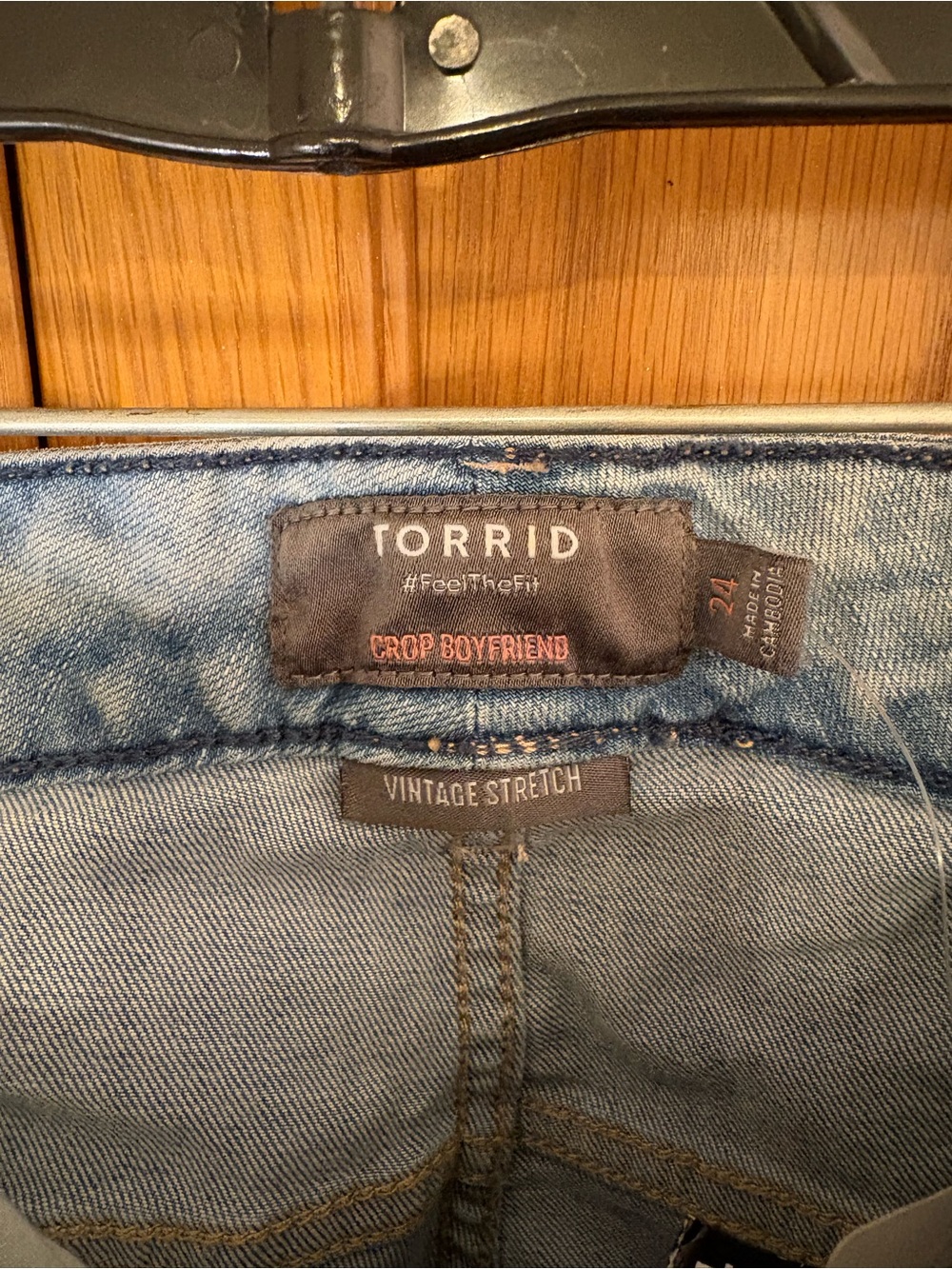 Torrid Crop Boyfriend. Vintage Stretch Jeans Size 24 (3X) NWT - Picture 7 of 15